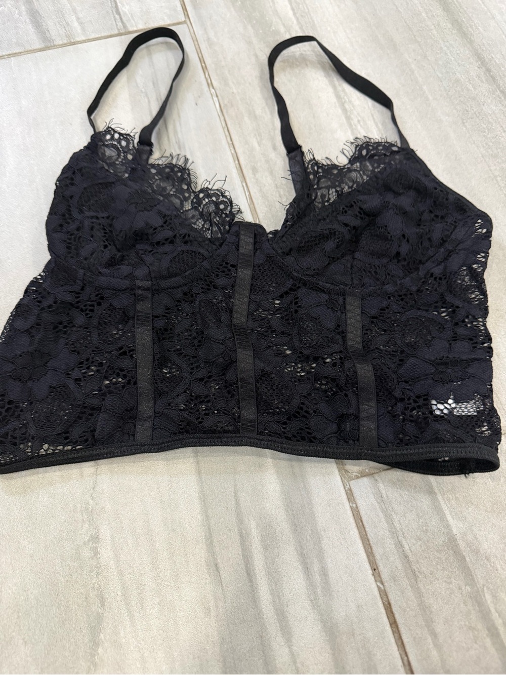 SHEIN Black Lace Crop Bralette Top